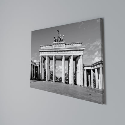 ECHOES OF HISTORY Horizontal Canvas Print