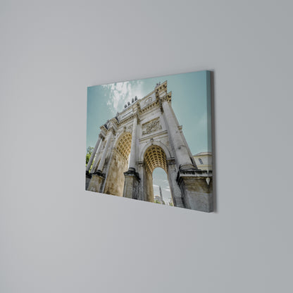 ARCHITECTURAL ELEGANCE Horizontal Canvas Print