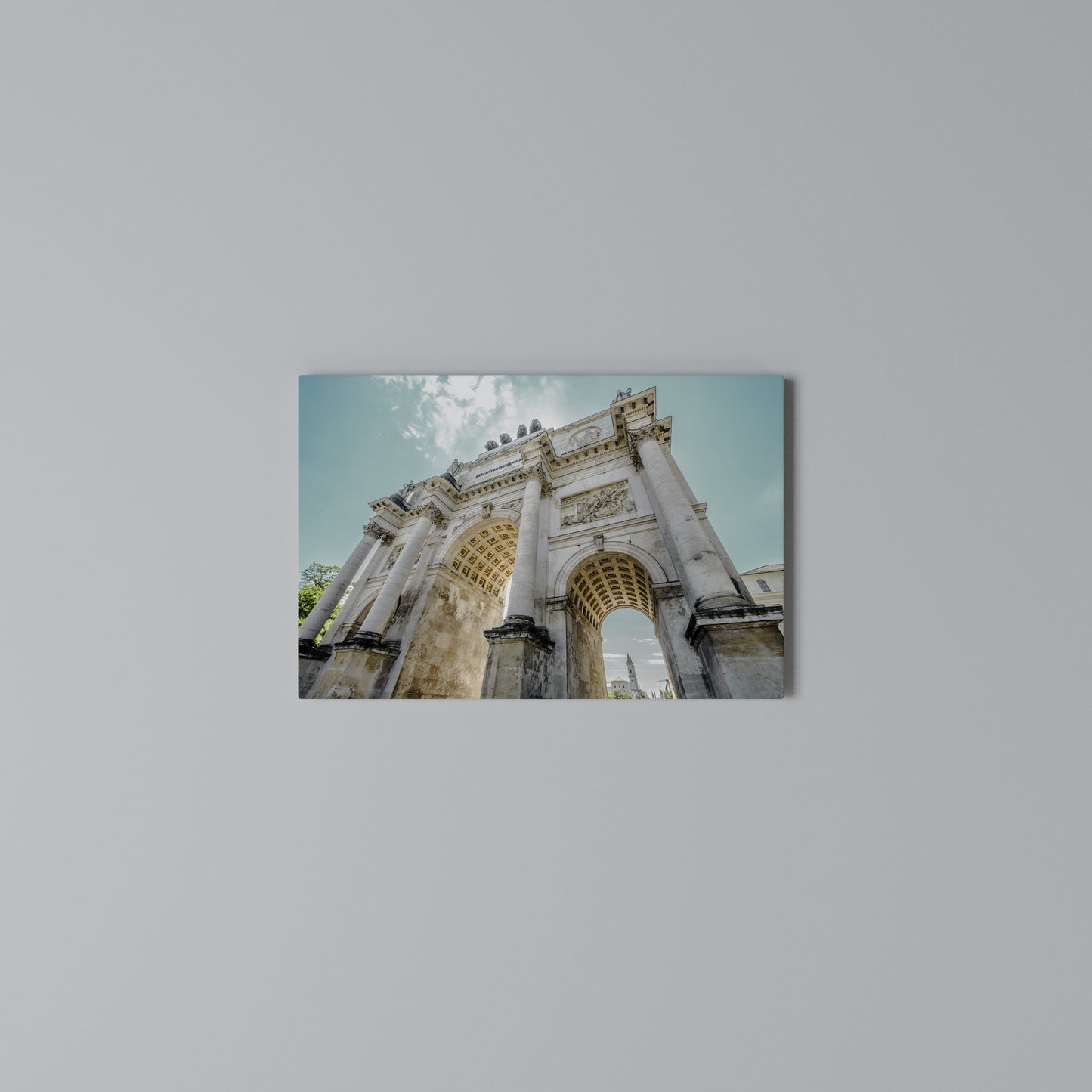 ARCHITECTURAL ELEGANCE Horizontal Canvas Print