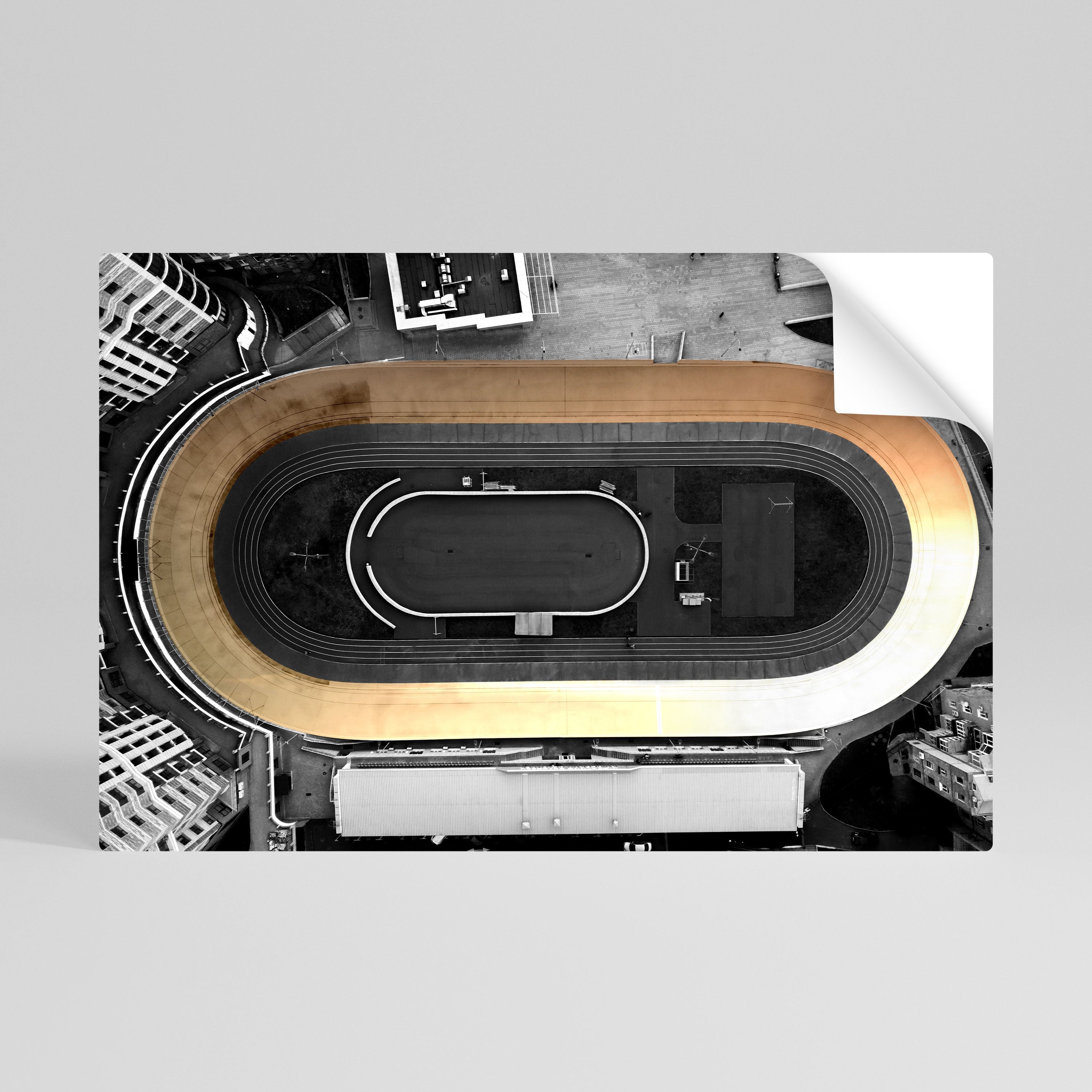 Affiche horizontale autocollante EDGE OF THE TRACK