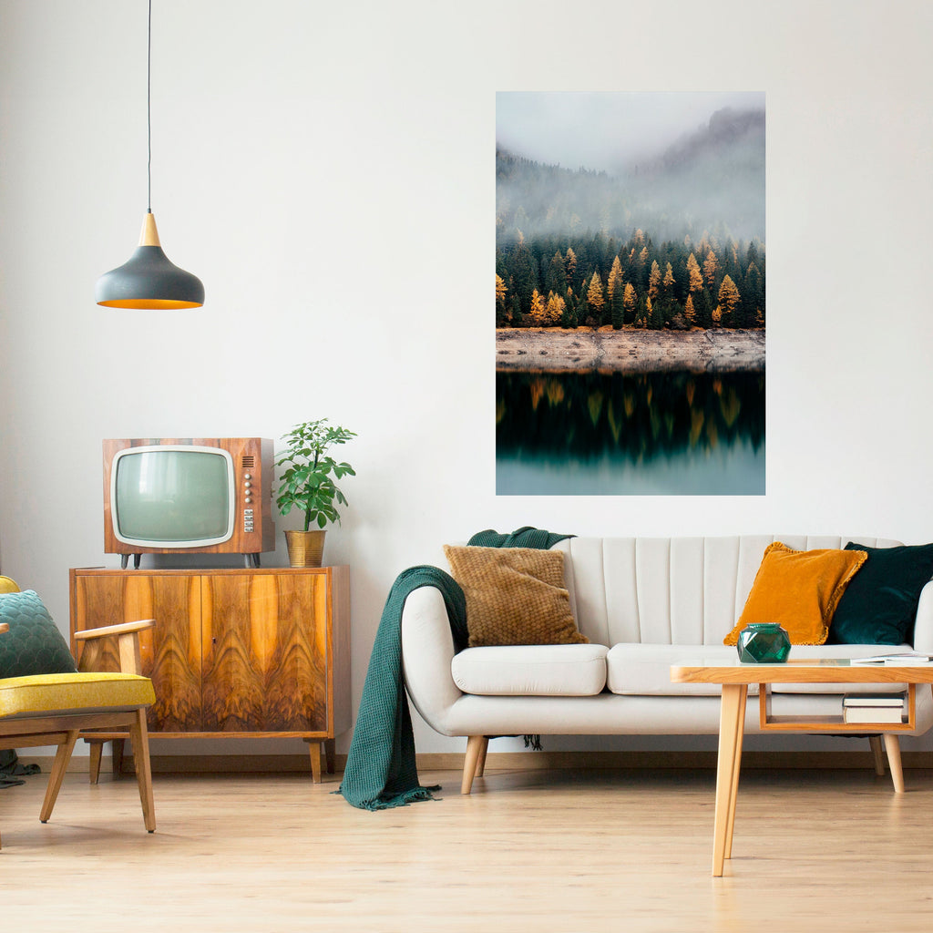 Affiche verticale autocollante « ARBRES DORÉS DANS LE BROUILLARD »