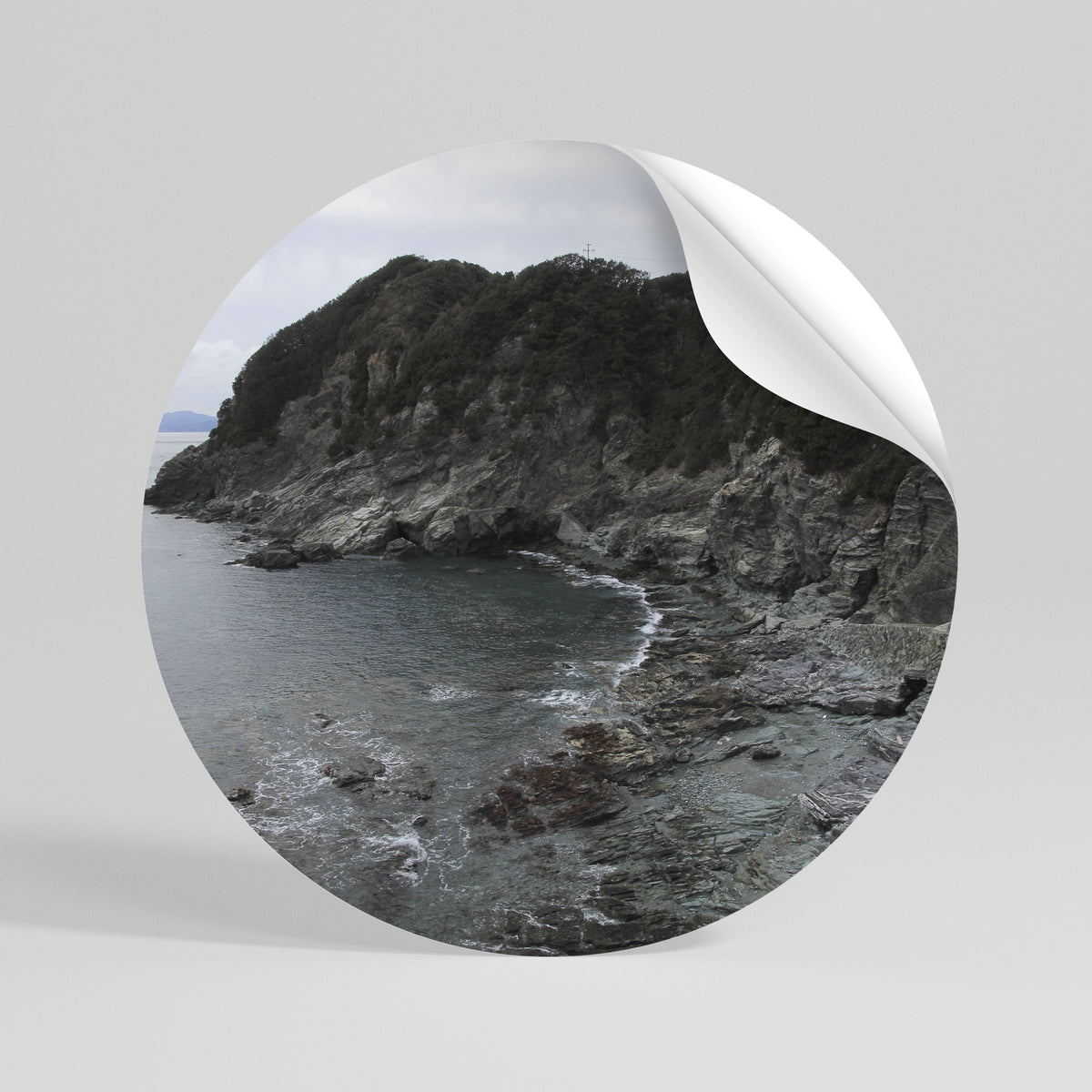 STONE MELODY AT SEA Peel and Stick Round Sticker