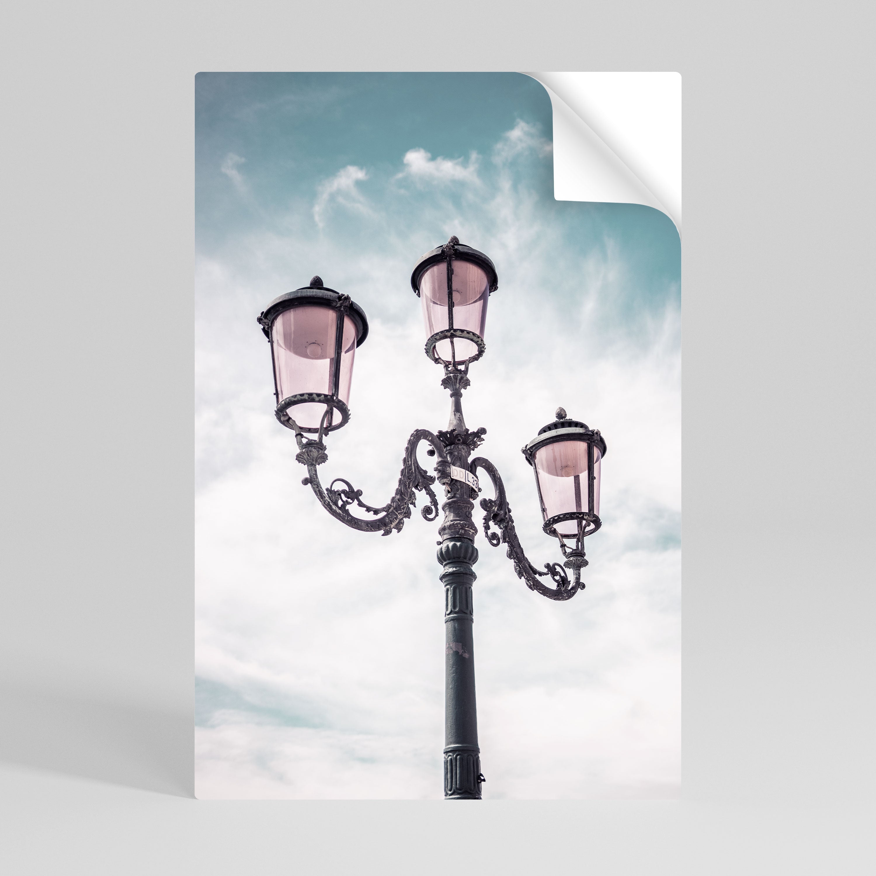 Affiche verticale autocollante WHISPERS OF LIGHT