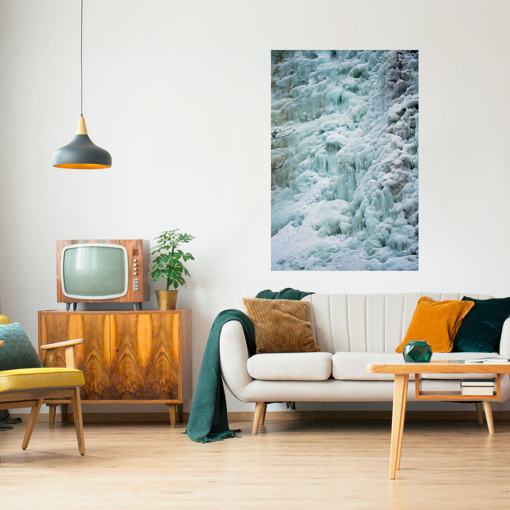 Affiche verticale autocollante « FROSTED WHISPERS »