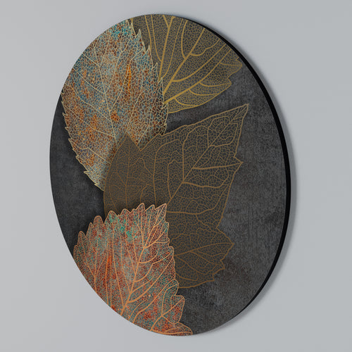 FOLIAGE IN FOCUS Round Wall Art