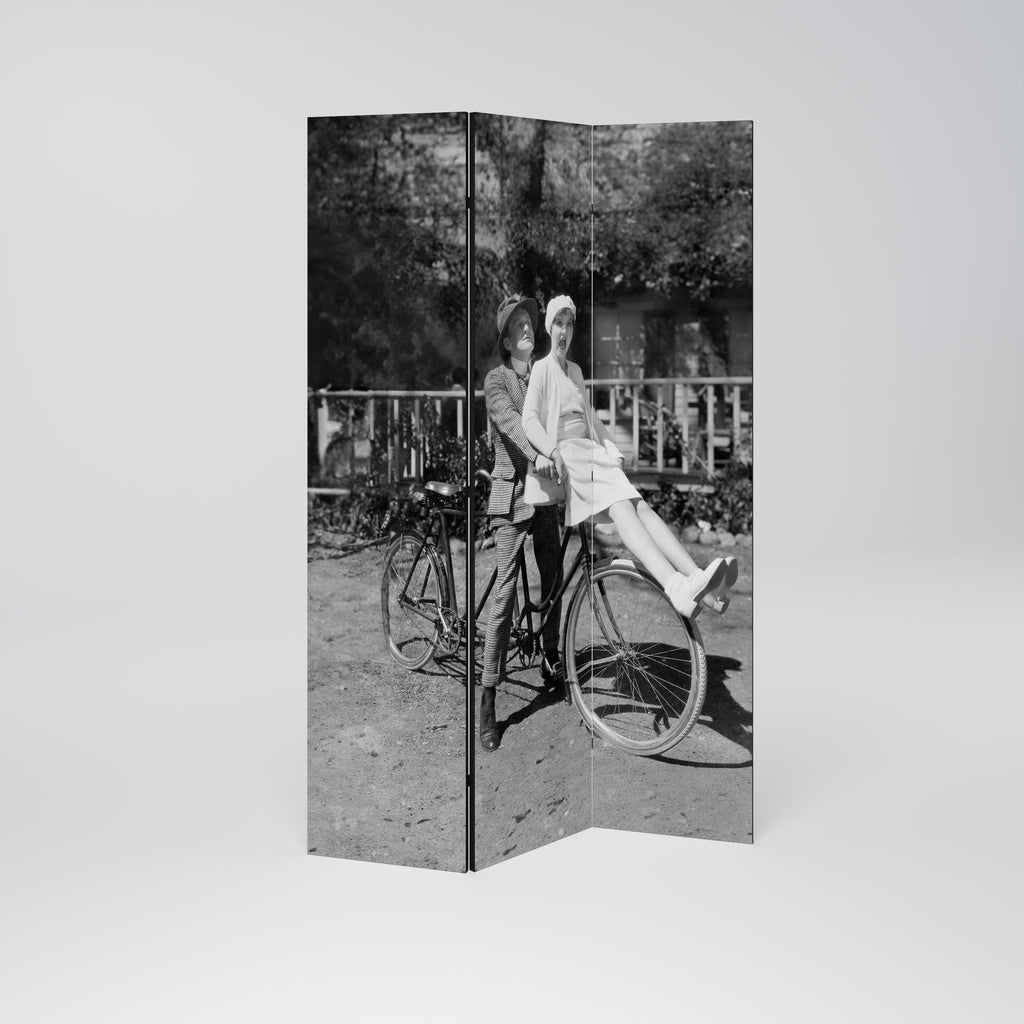 RIDING THROUGH TIME Decorative 3-Panel Room Divider