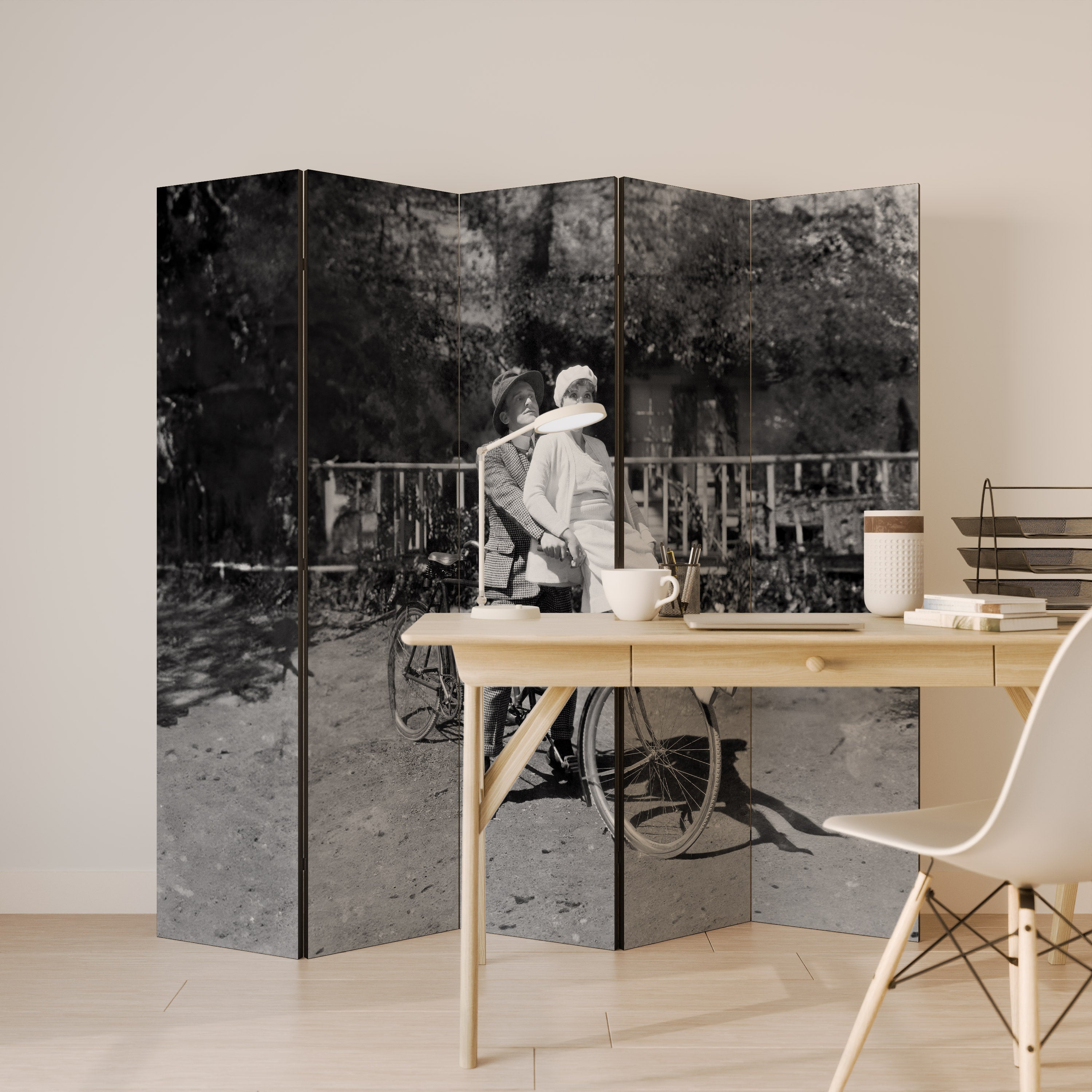 Paravent décoratif à 5 panneaux RIDING THROUGH TIME