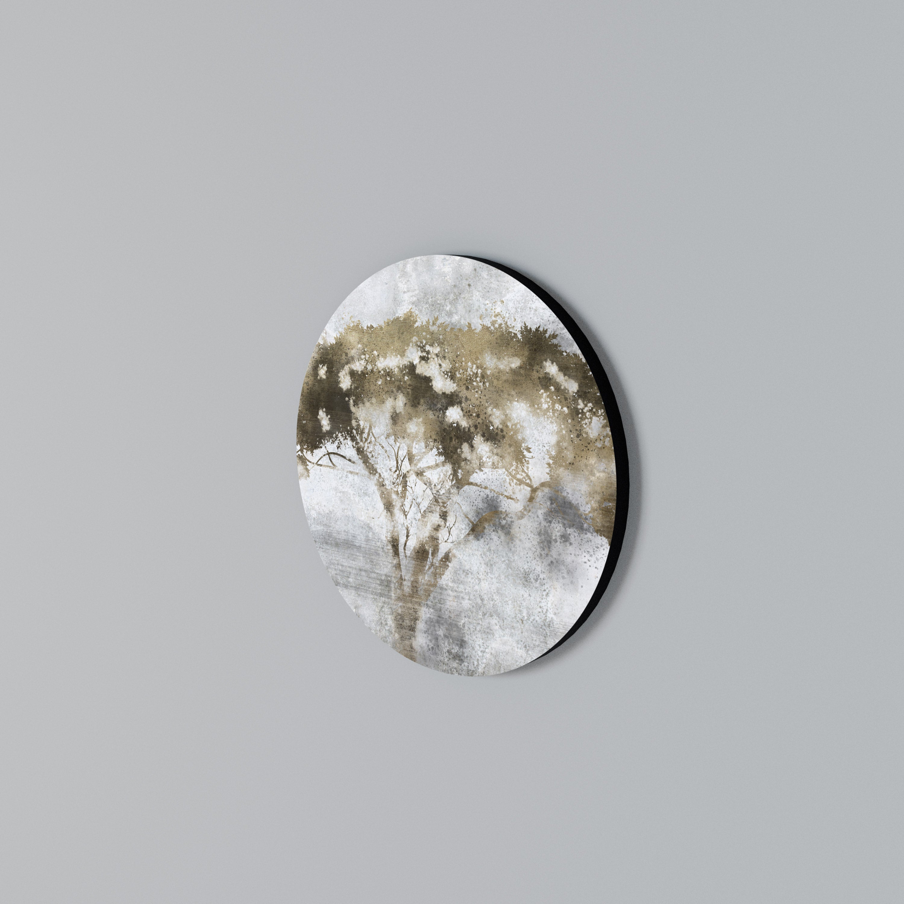 LONESOME CROWN Round Wall Art