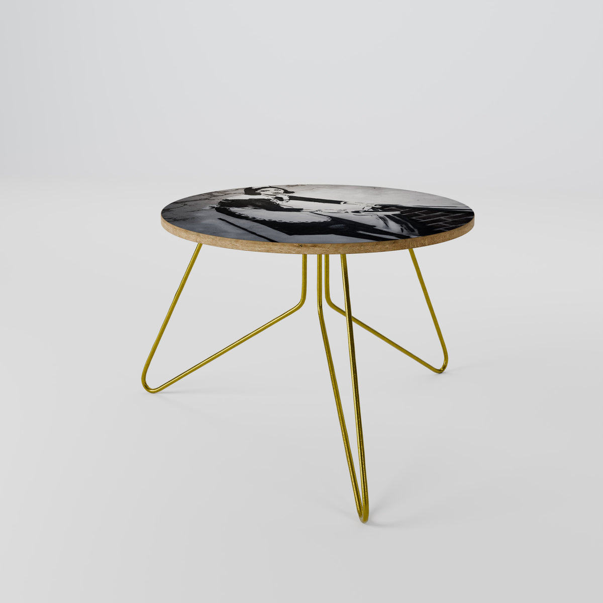 SWEEPING UNDER (BANKSY) Coffee Table