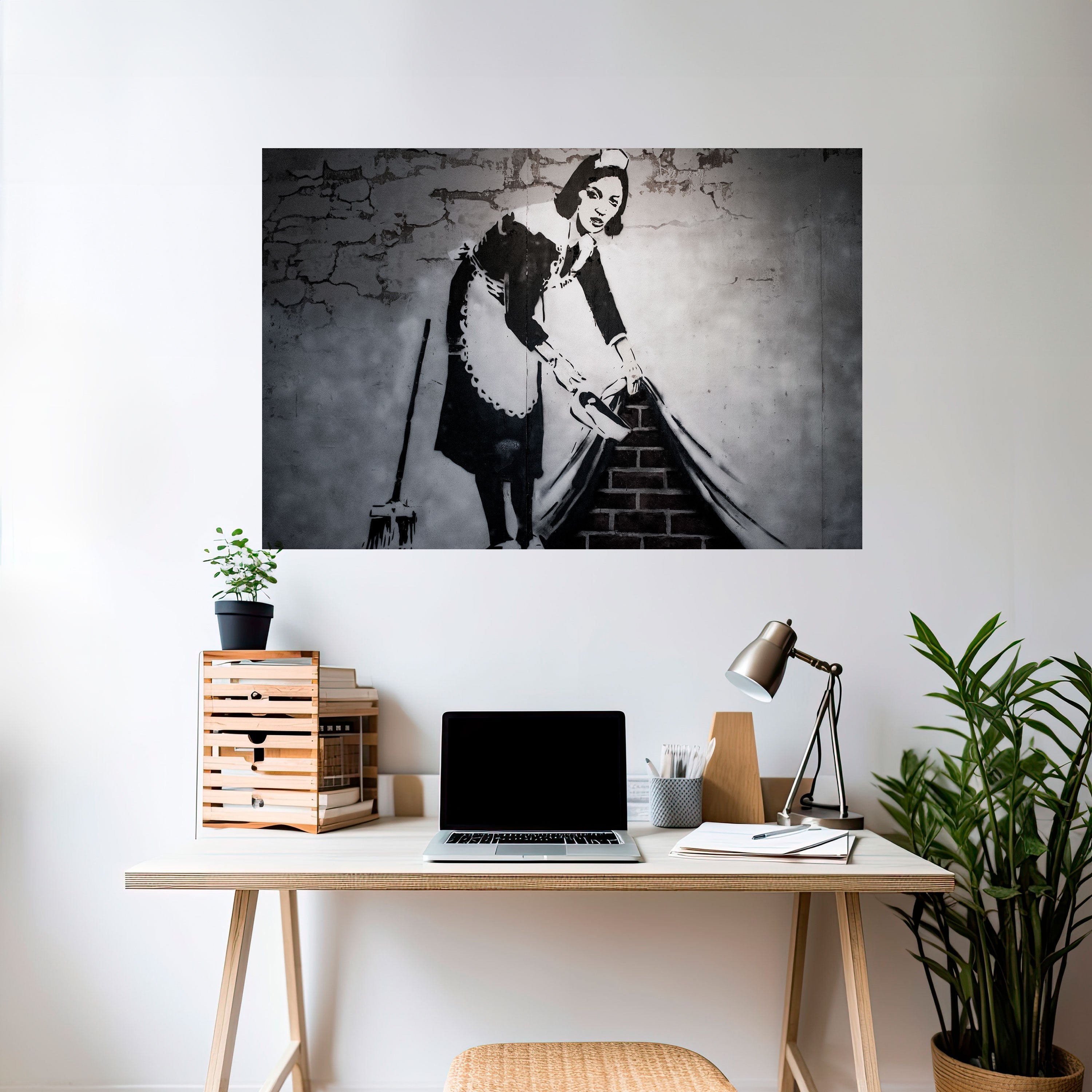 Affiche horizontale autocollante « SWEEPING UNDER » (BANKSY)