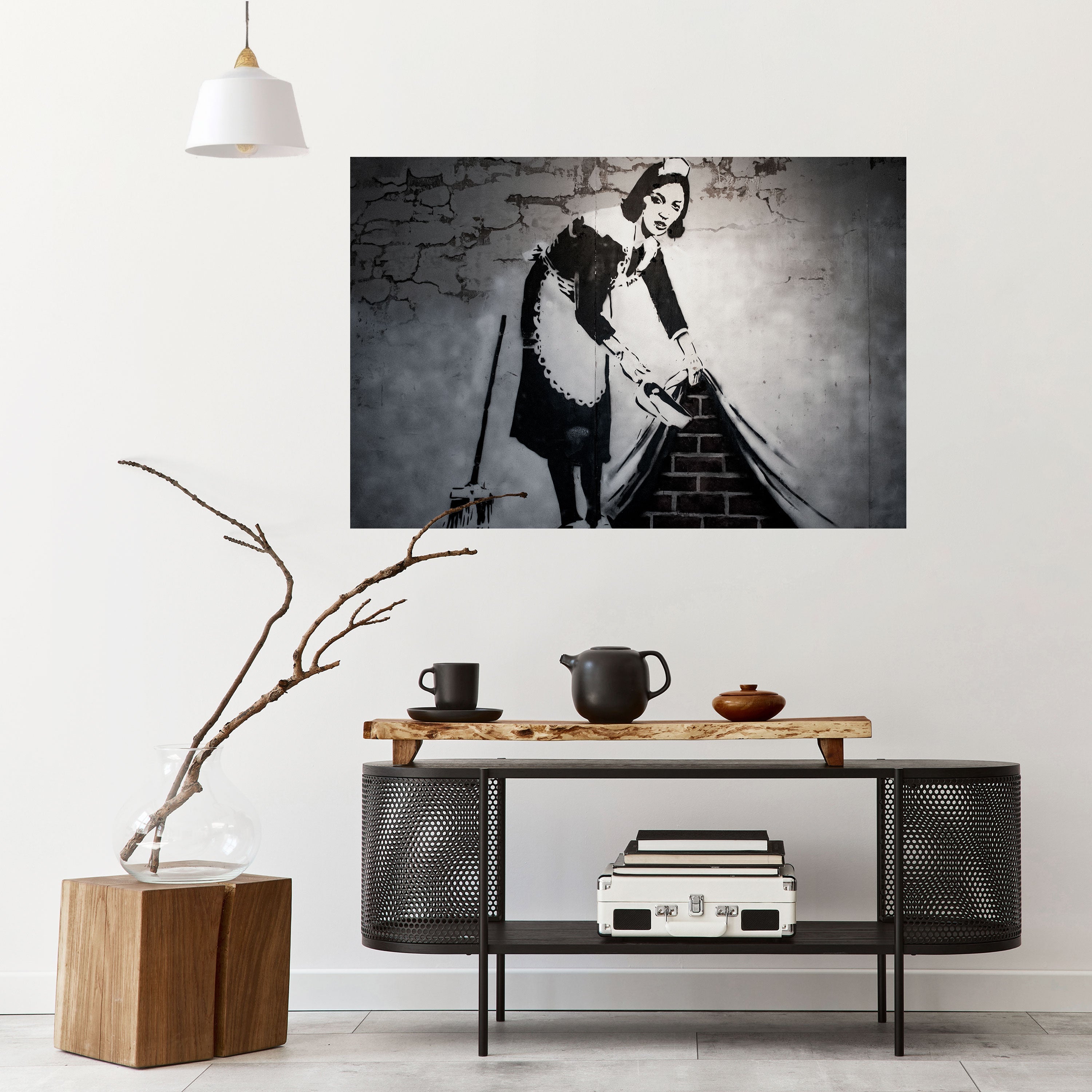 Affiche horizontale autocollante « SWEEPING UNDER » (BANKSY)