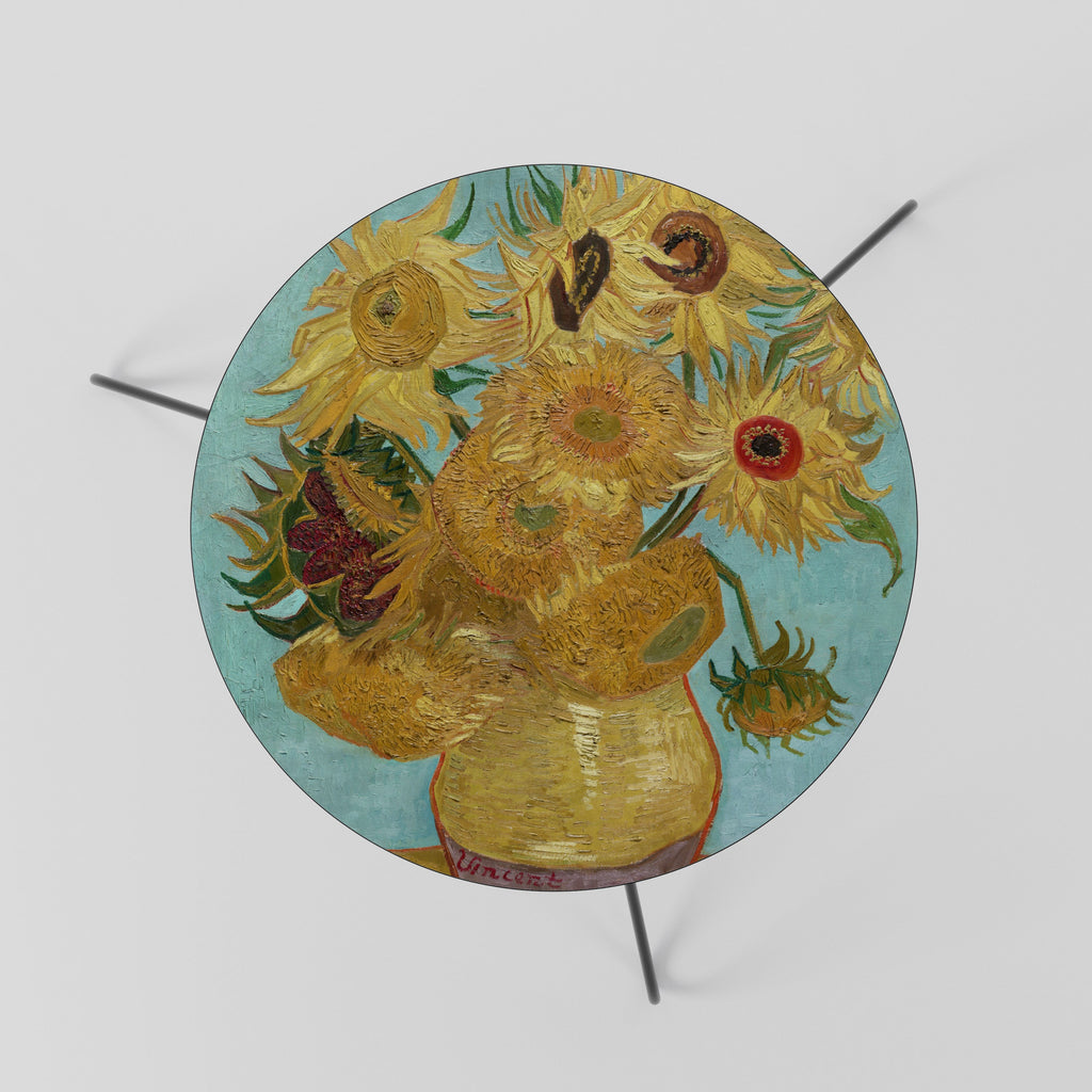 VASE AVEC DOUZE TOURNESOLS Table Basse 60