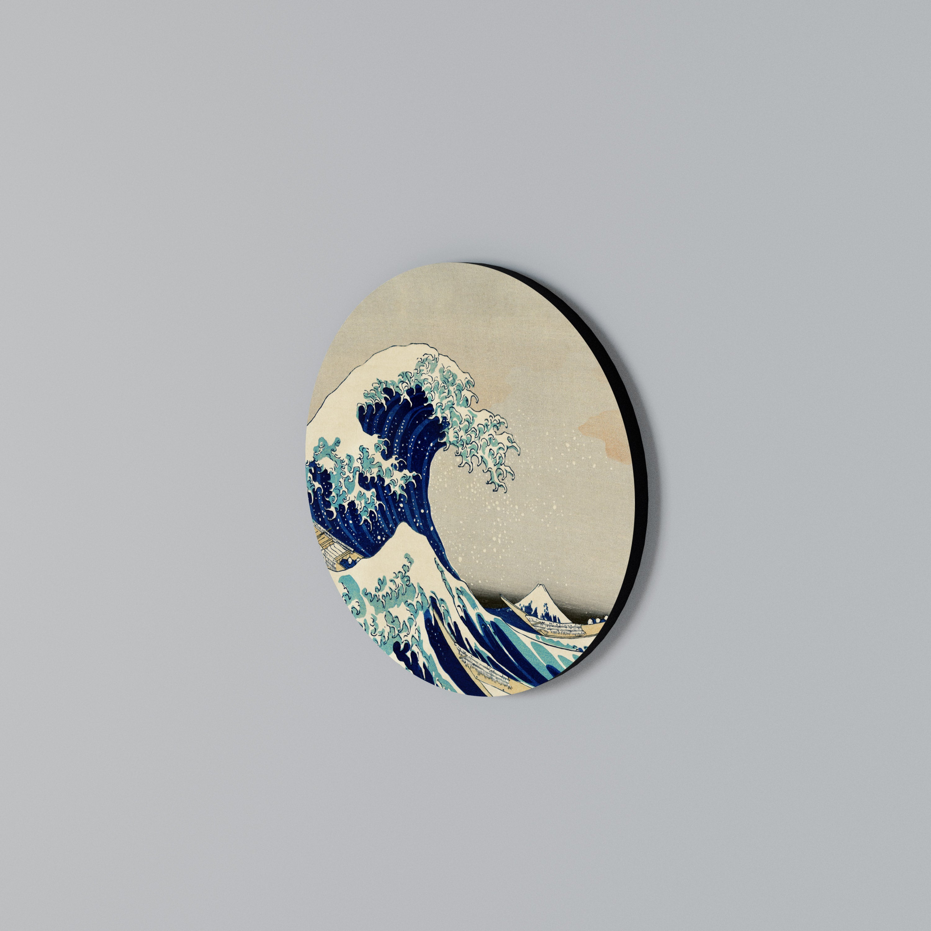 THE GREAT WAVE Round Wall Art