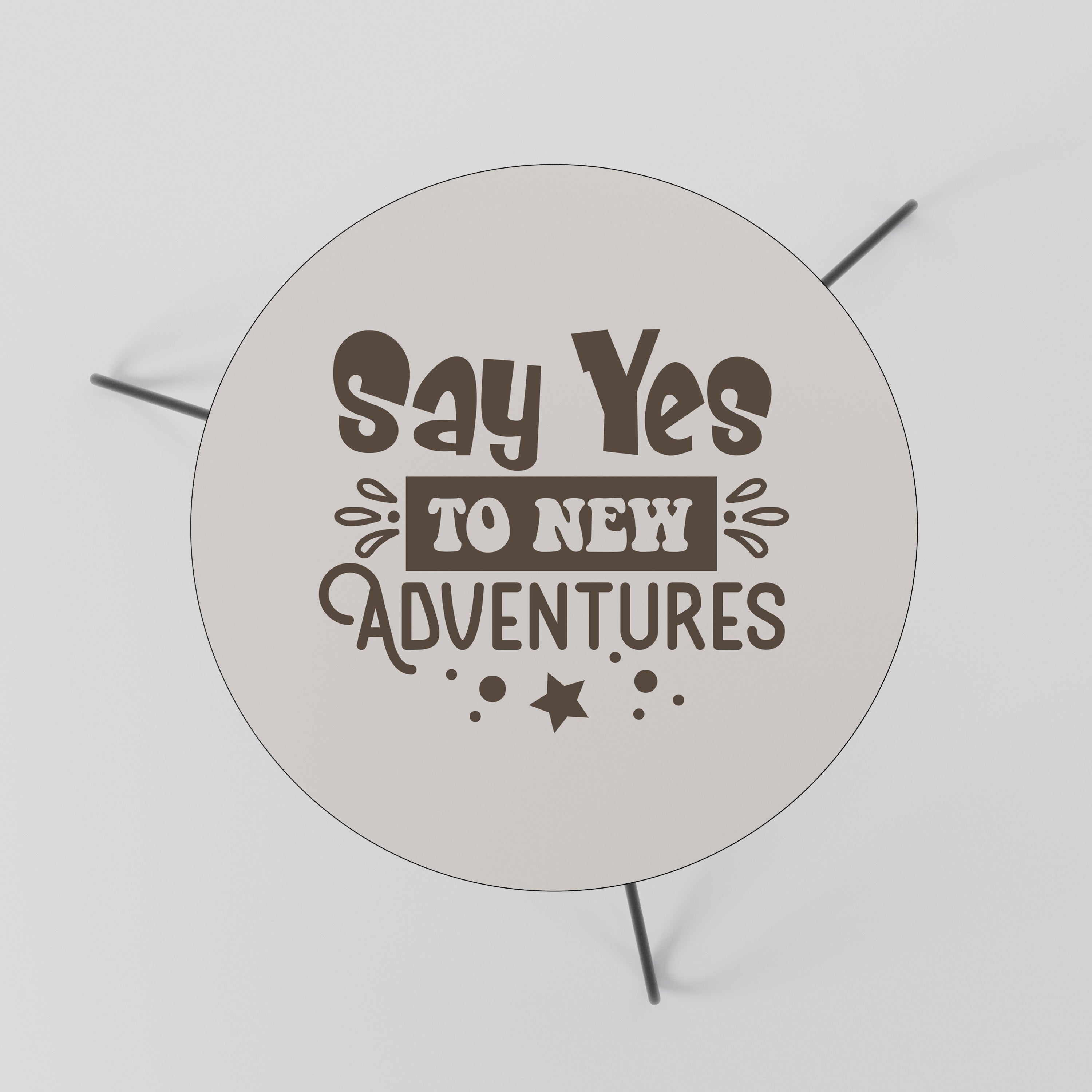 L'AVENTURE VOUS ATTEND Table basse 60