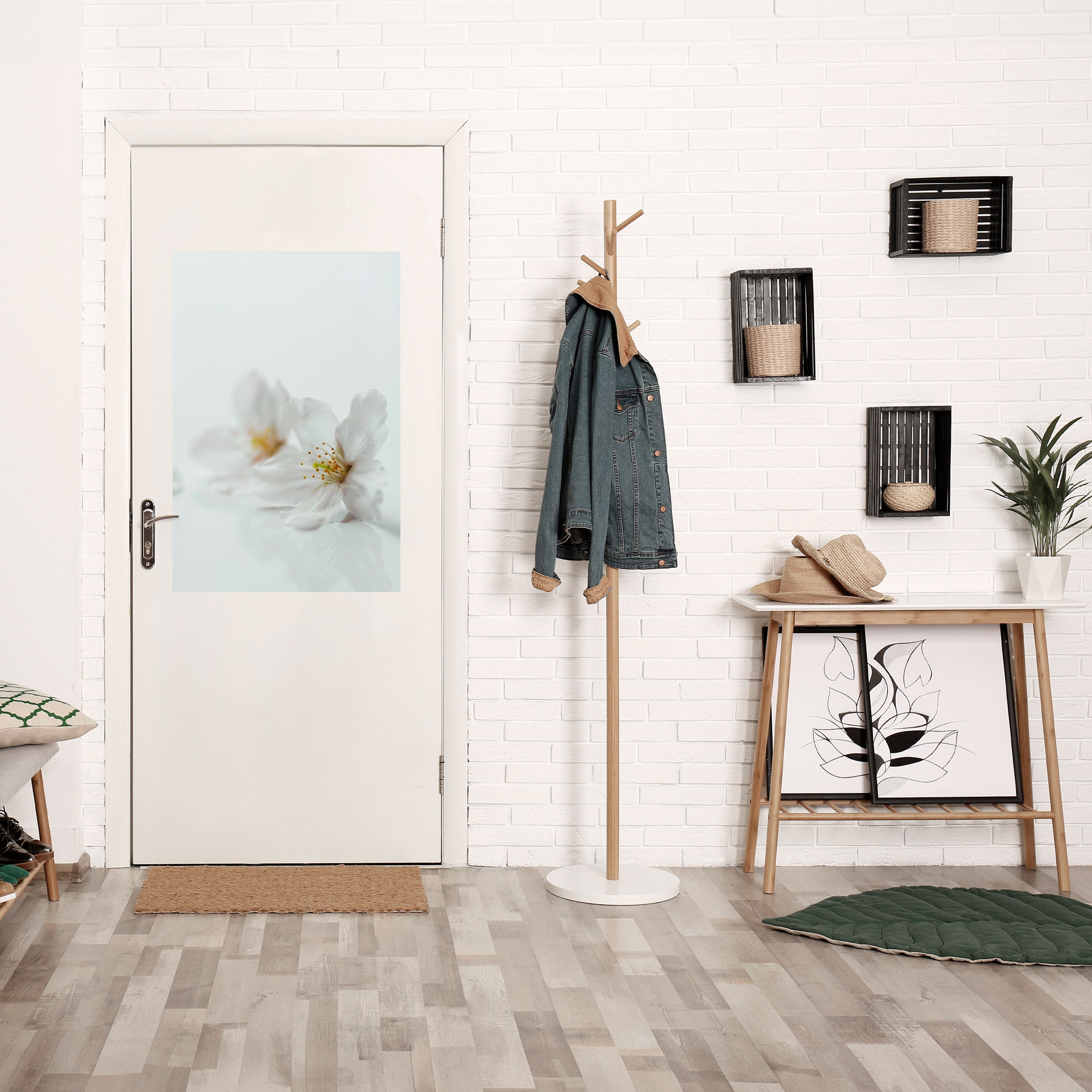 Affiche verticale autocollante « Pétales blancs fugaces »