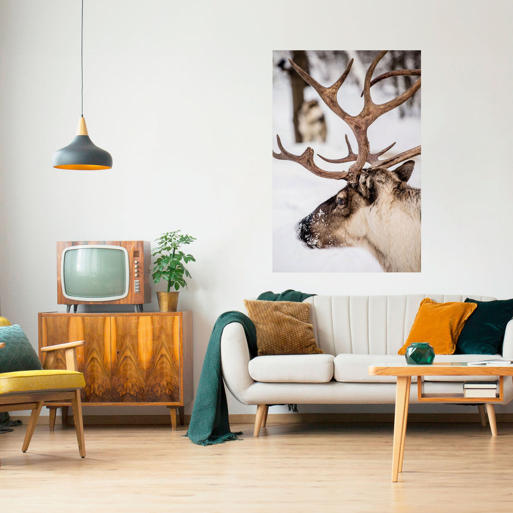 Affiche verticale autocollante « Whispers of Frost »