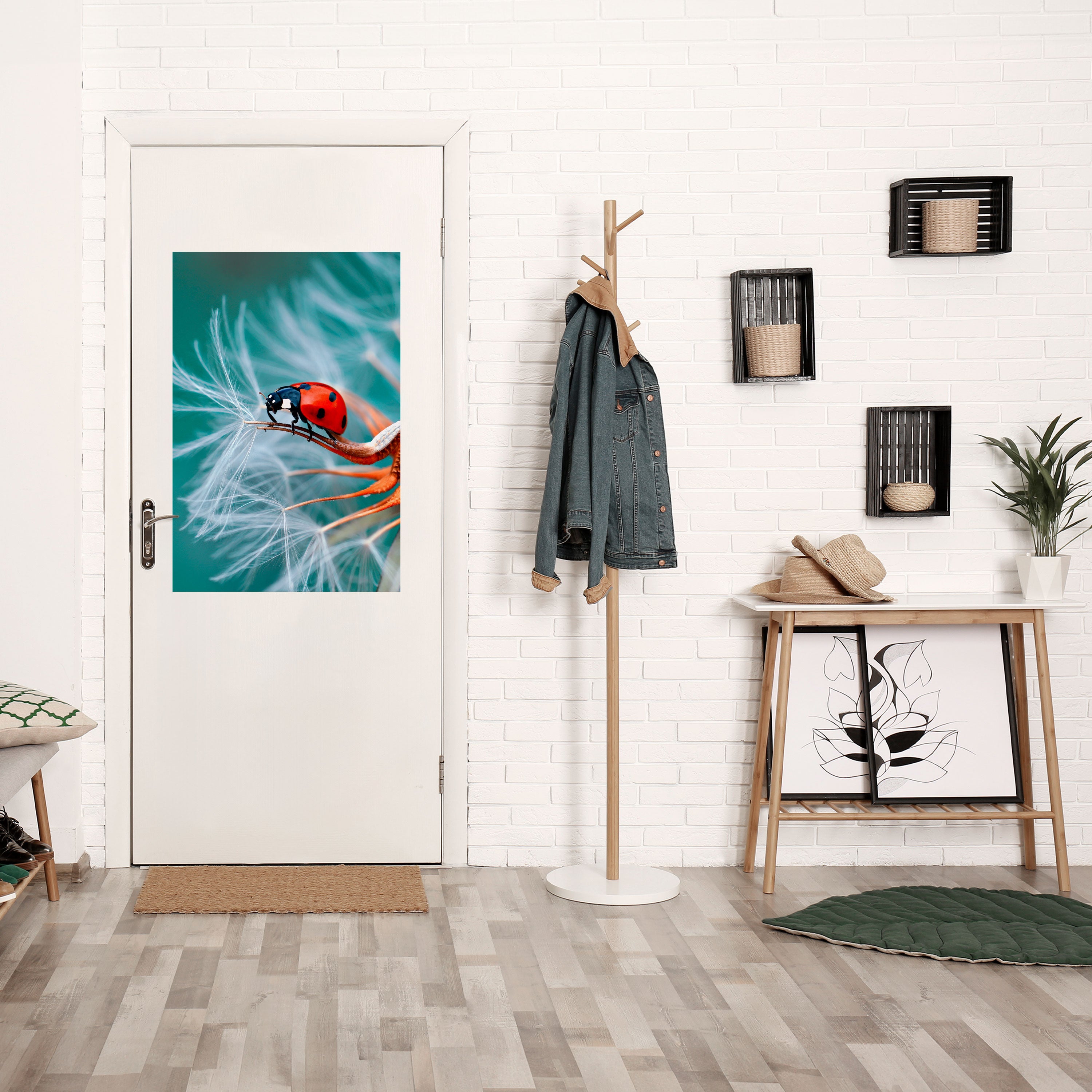 Affiche verticale autocollante LADYBUG BALANCE