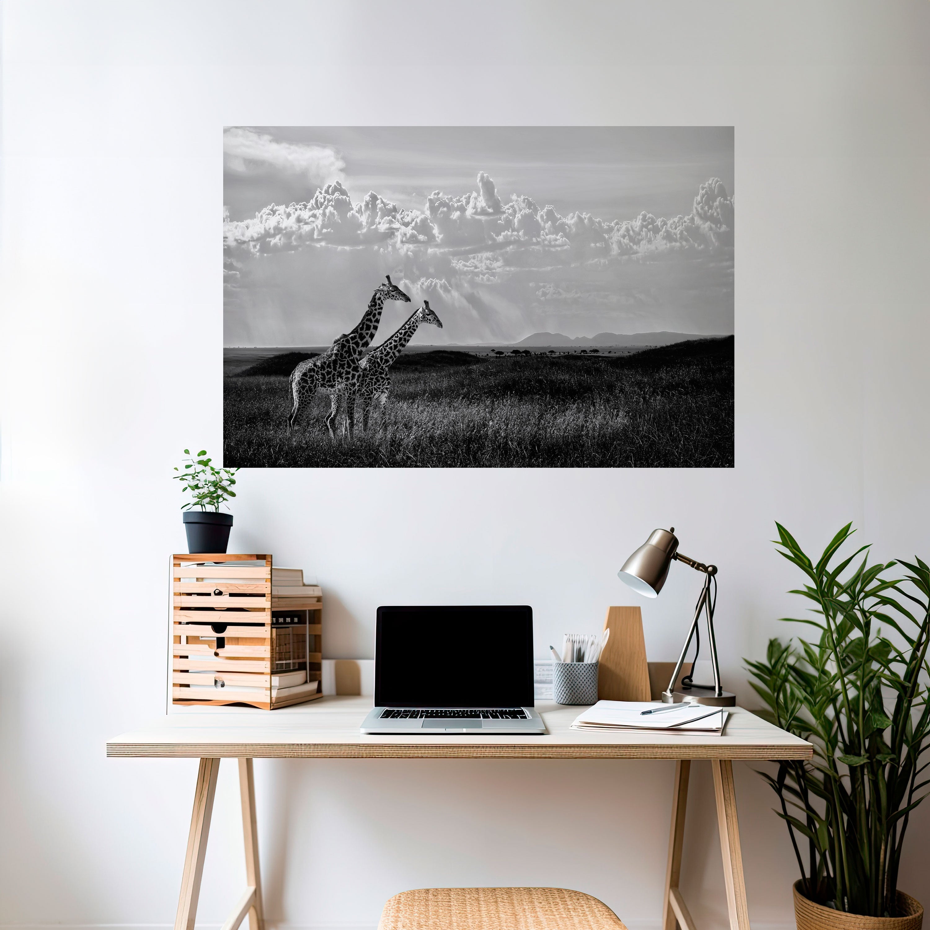 Affiche horizontale autocollante « ELEGANT HEIGHTS » dévoilée