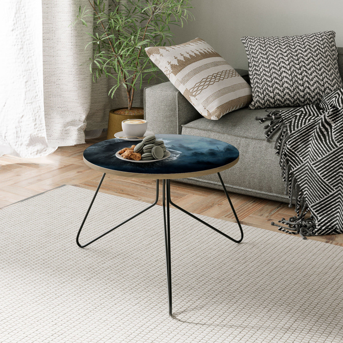 FROSTED ROYALTY Coffee Table