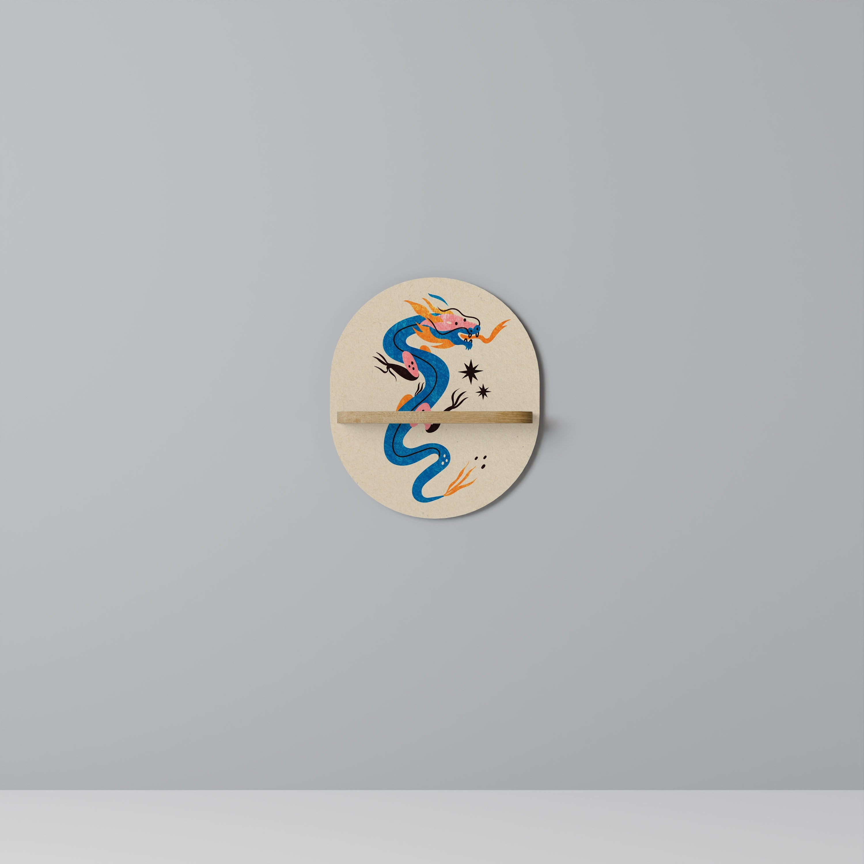 Étagère d'art ovale effet chêne CRÉATURES MYTHOLOGIQUES